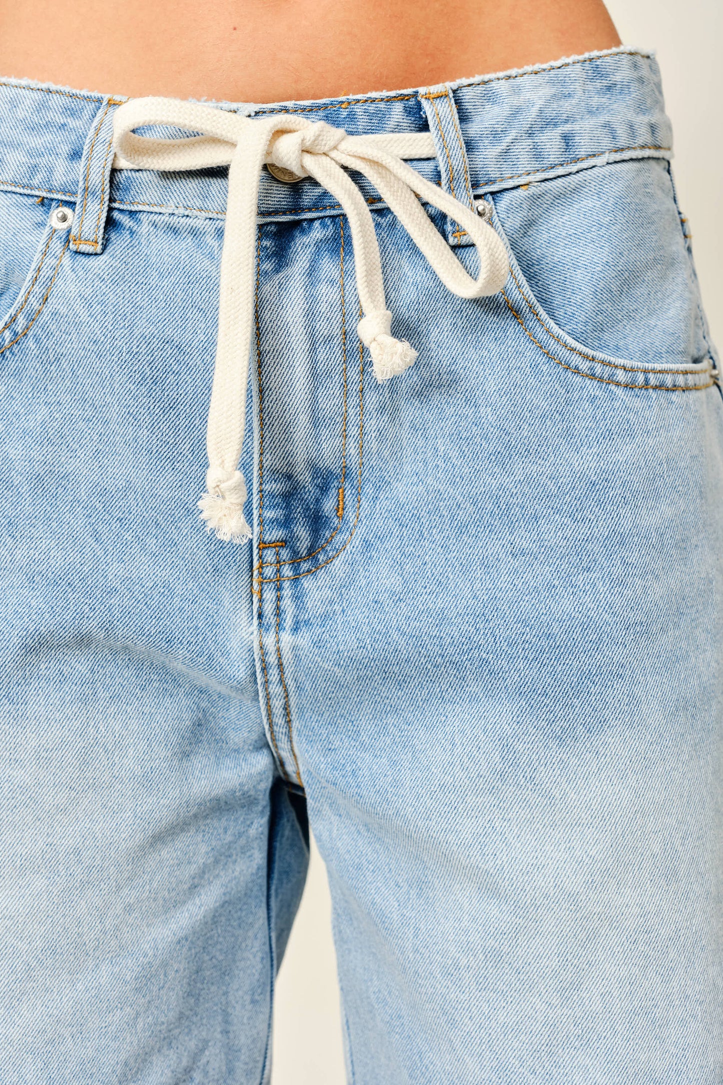 Bermuda Drawstring Denim