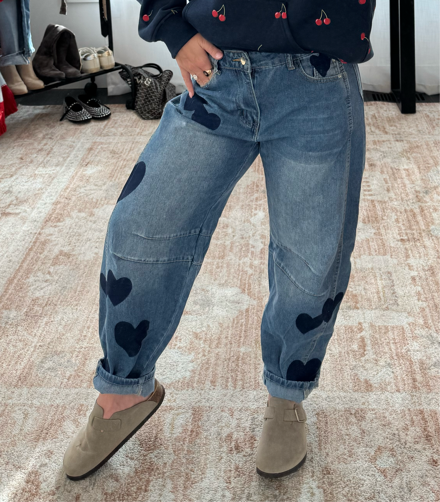 Shadow patch Slouchy Curved leg shape Barrel Jeans