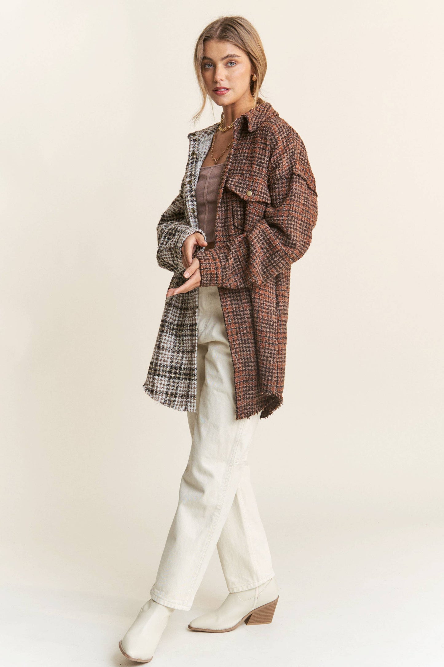 Dual-tone houndstooth jacket