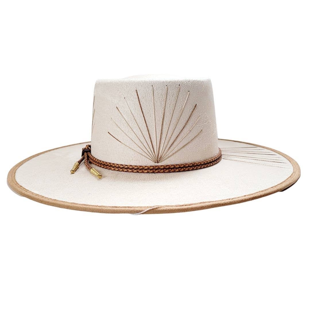 BRENNAN Women's Telescope Crown Beige and Camel Hat