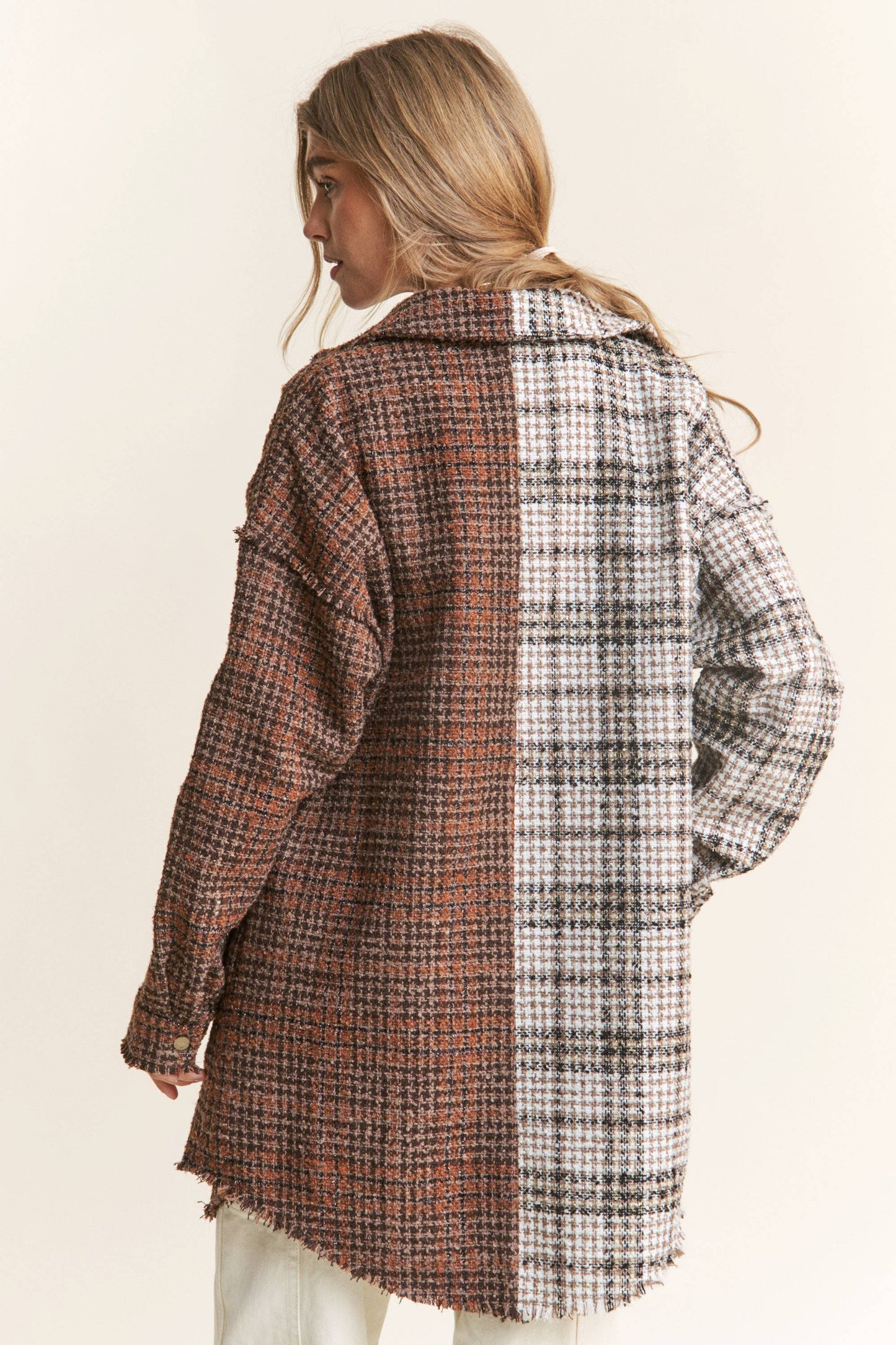 Dual-tone houndstooth jacket