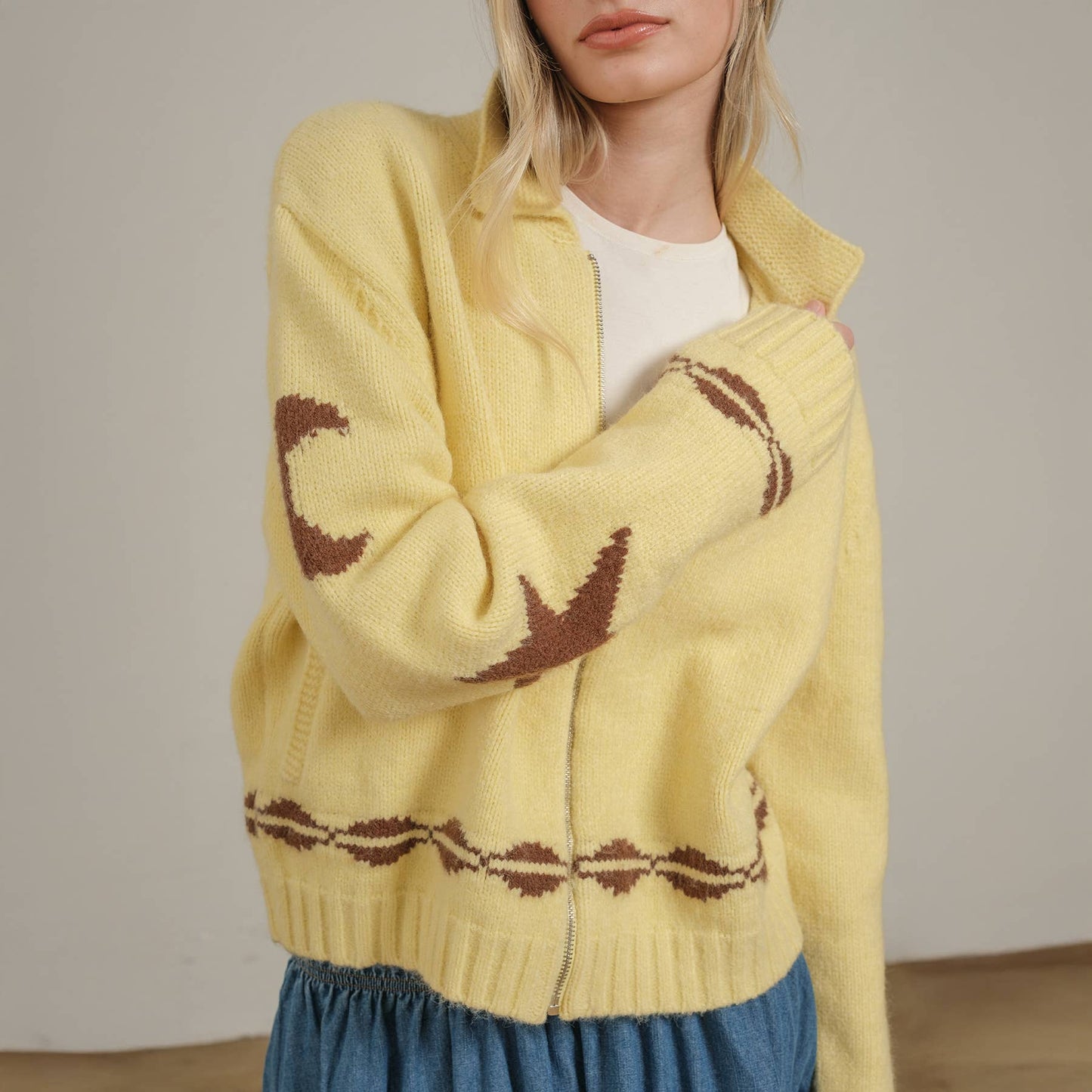 Cozy Pattern Zip Sweater