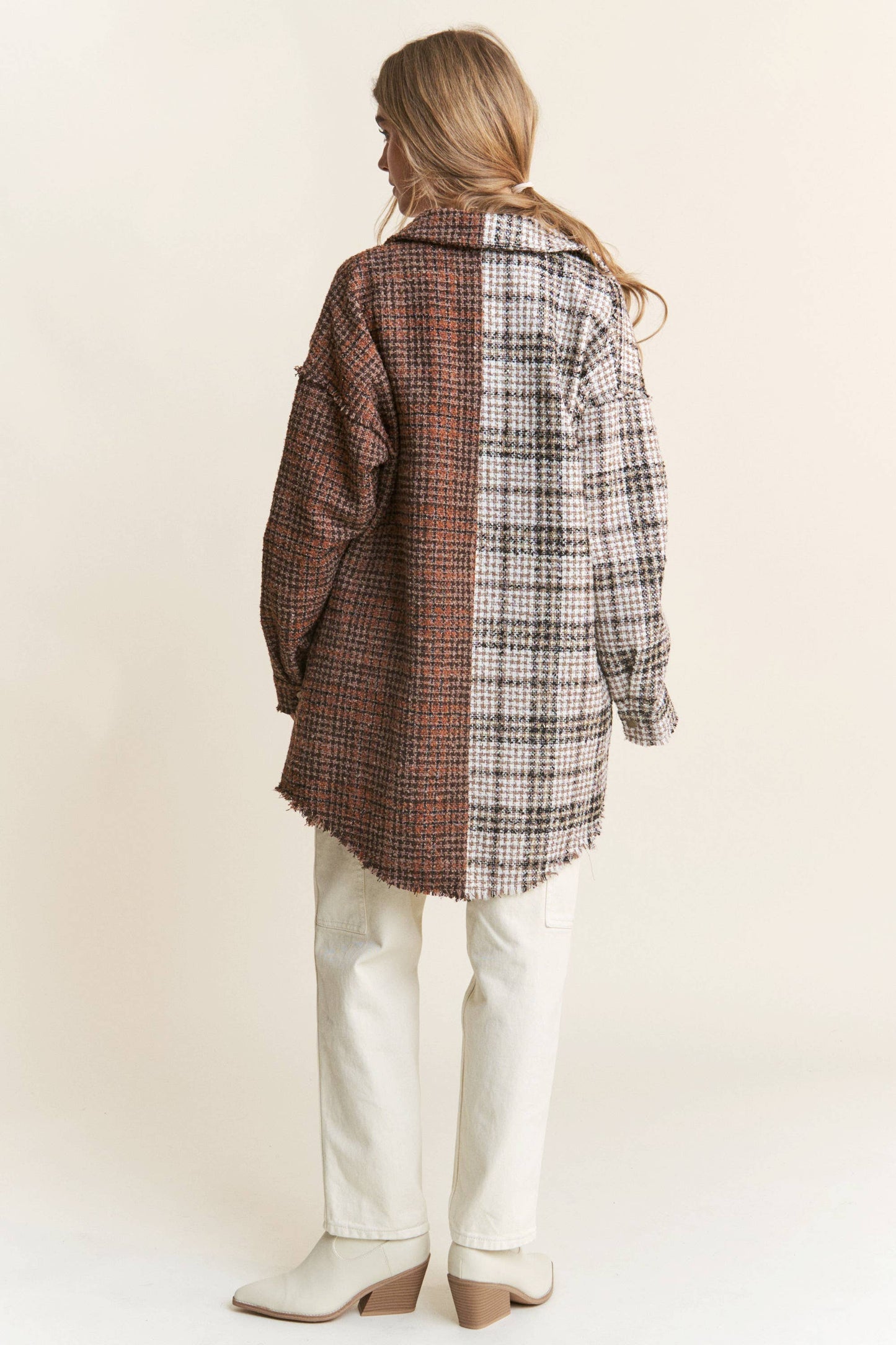 Dual-tone houndstooth jacket